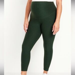 Old Navy Maternity Full-Panel CloudComfy 7/8 Leggings